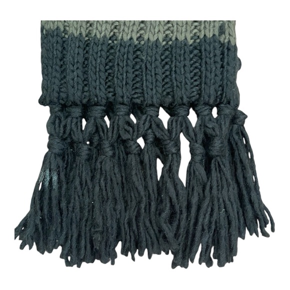 ROXY SCARF with Pockets on each side Olive Green / Black 🌺 BRAND 🆕 NWT🌴 … - Picture 2 of 9